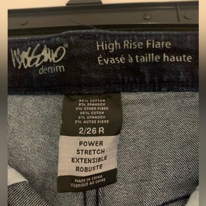 Mossimo High Rise Flare Power Stretch- 2/26R